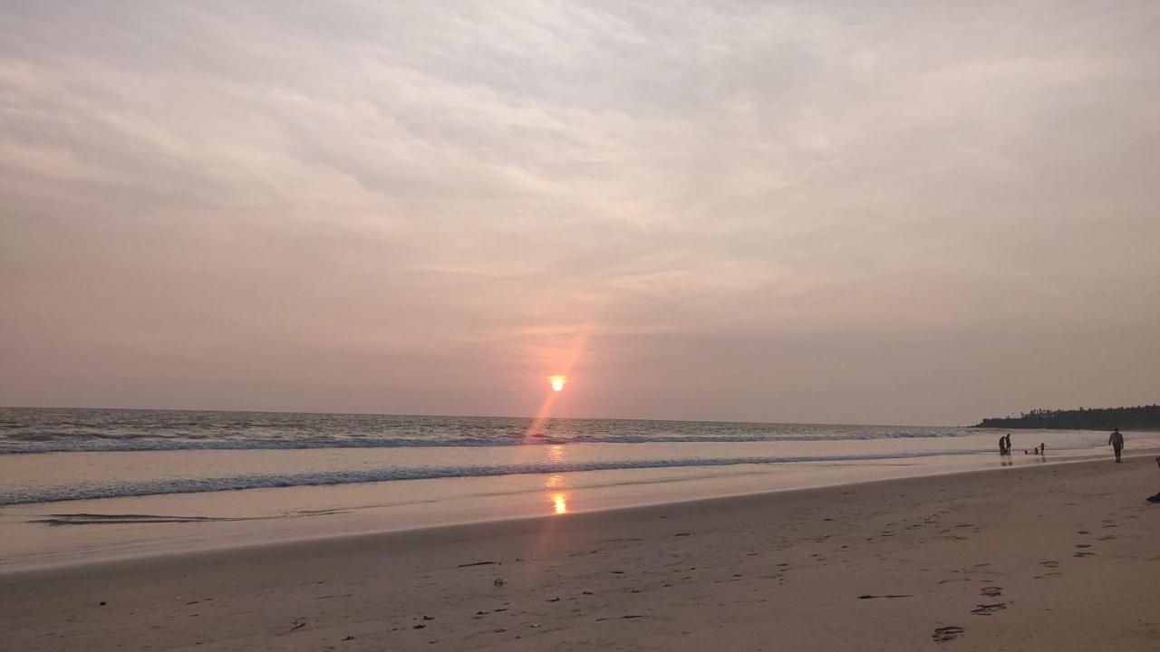 Sunshine Service Villa Kannur Luaran gambar