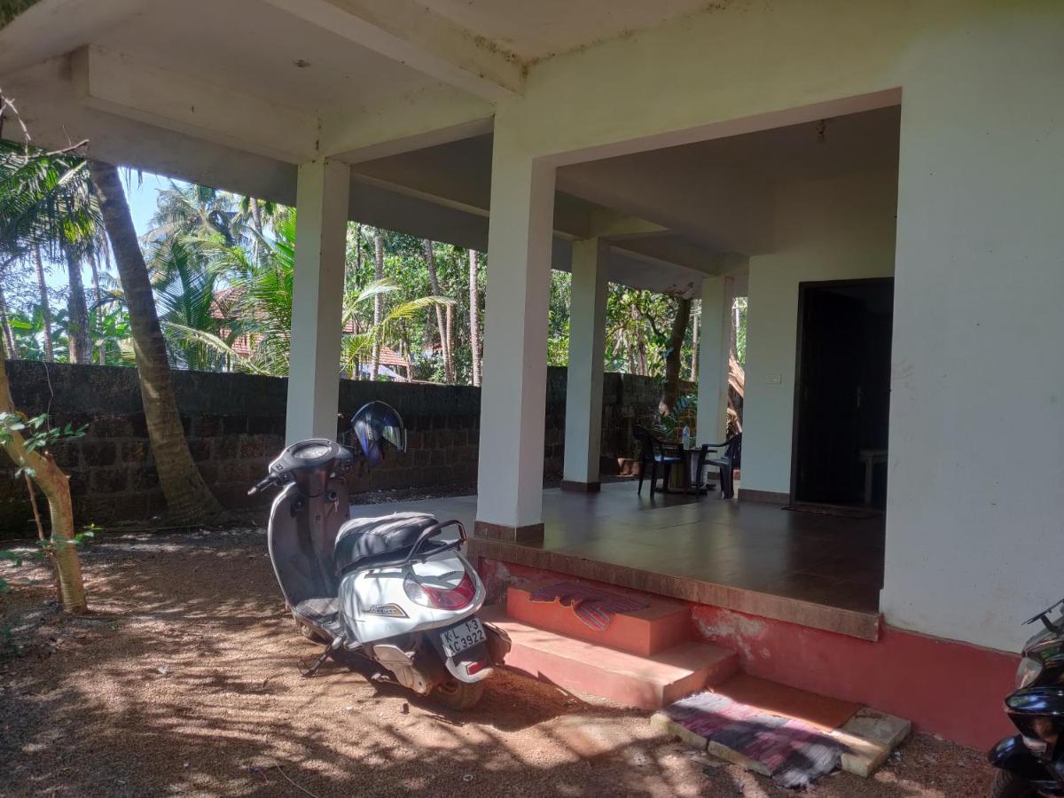 Sunshine Service Villa Kannur Luaran gambar